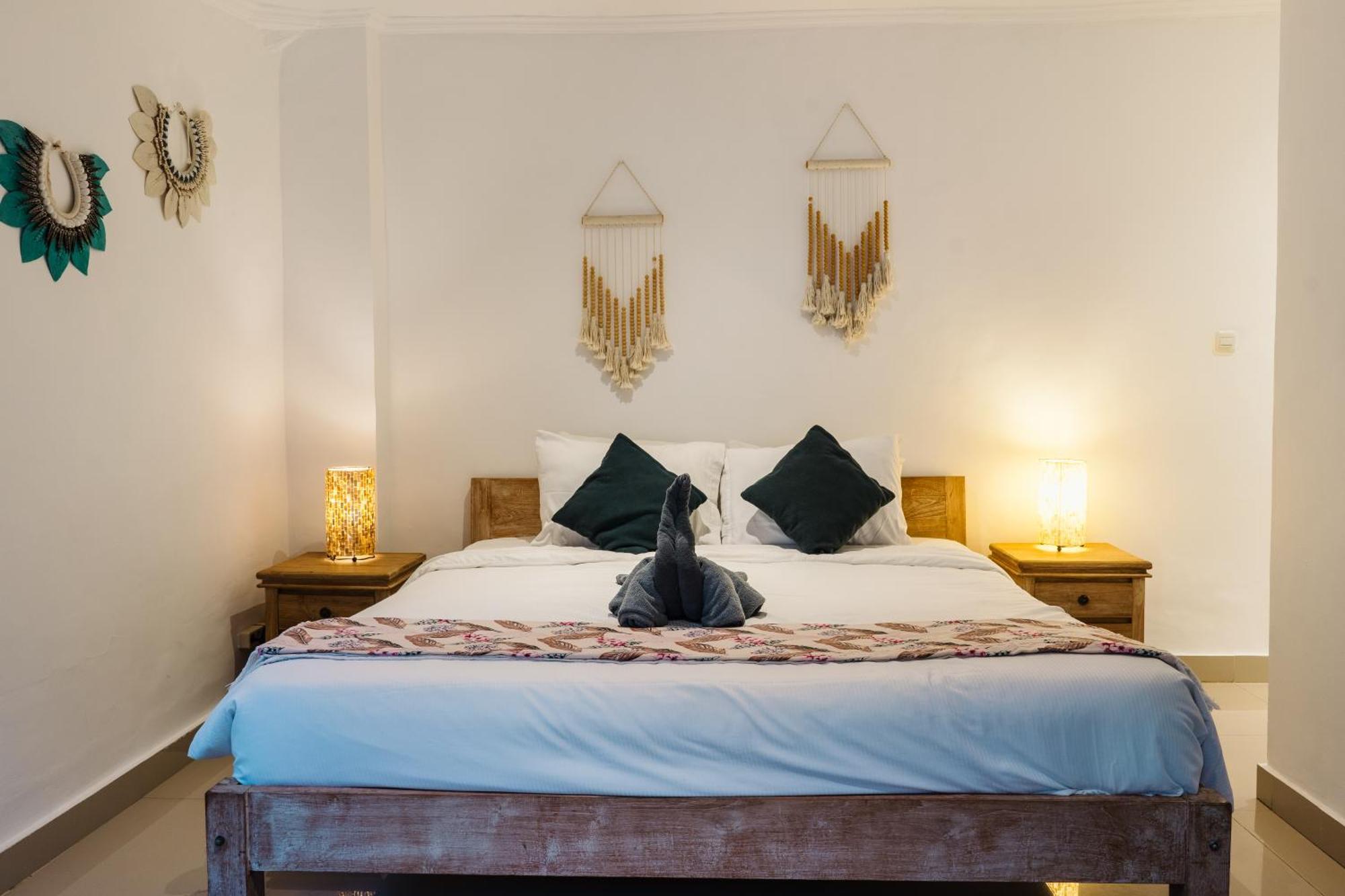 Renovated Mara Double Six *
