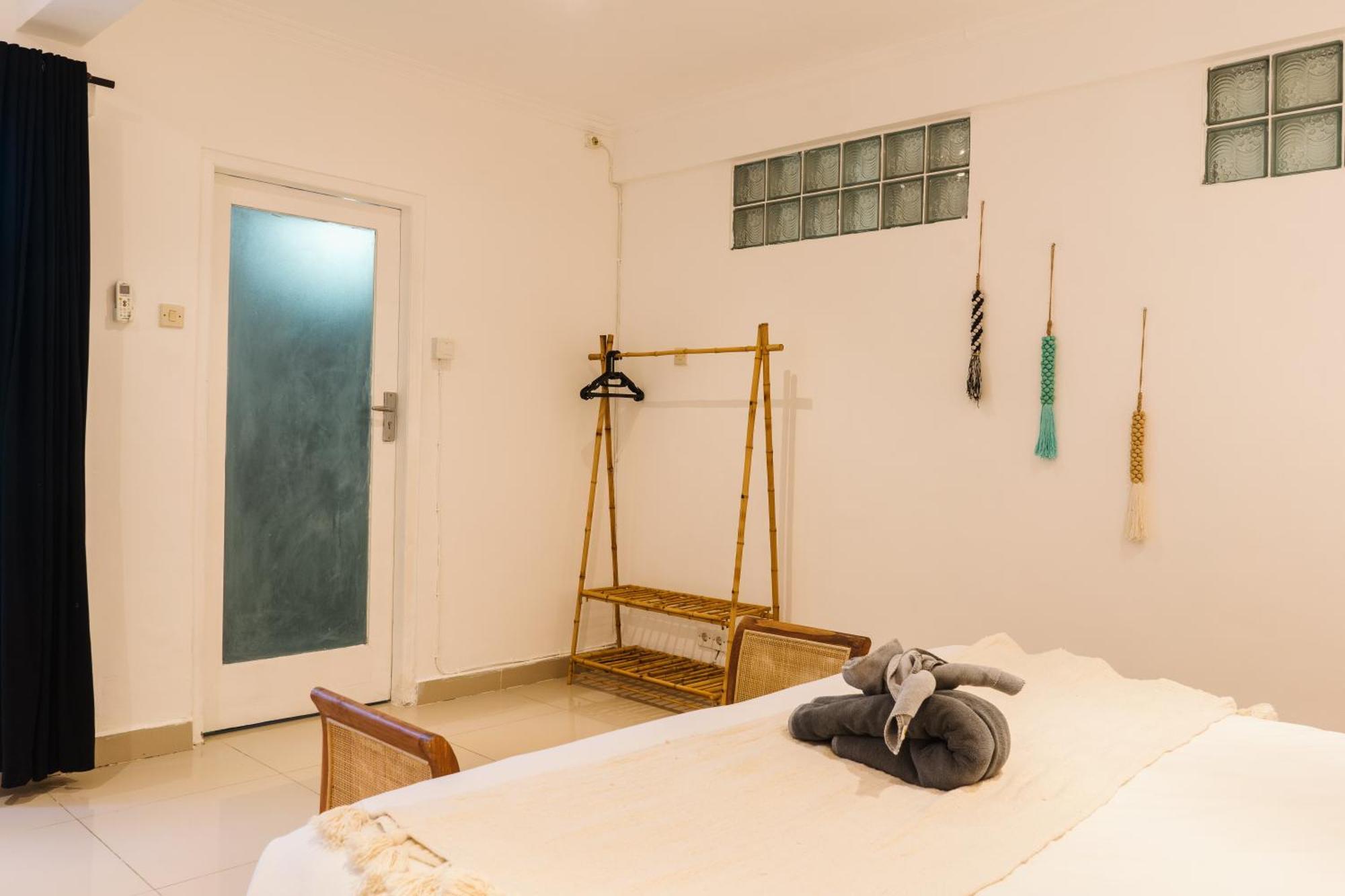 Renovated Mara Double Six