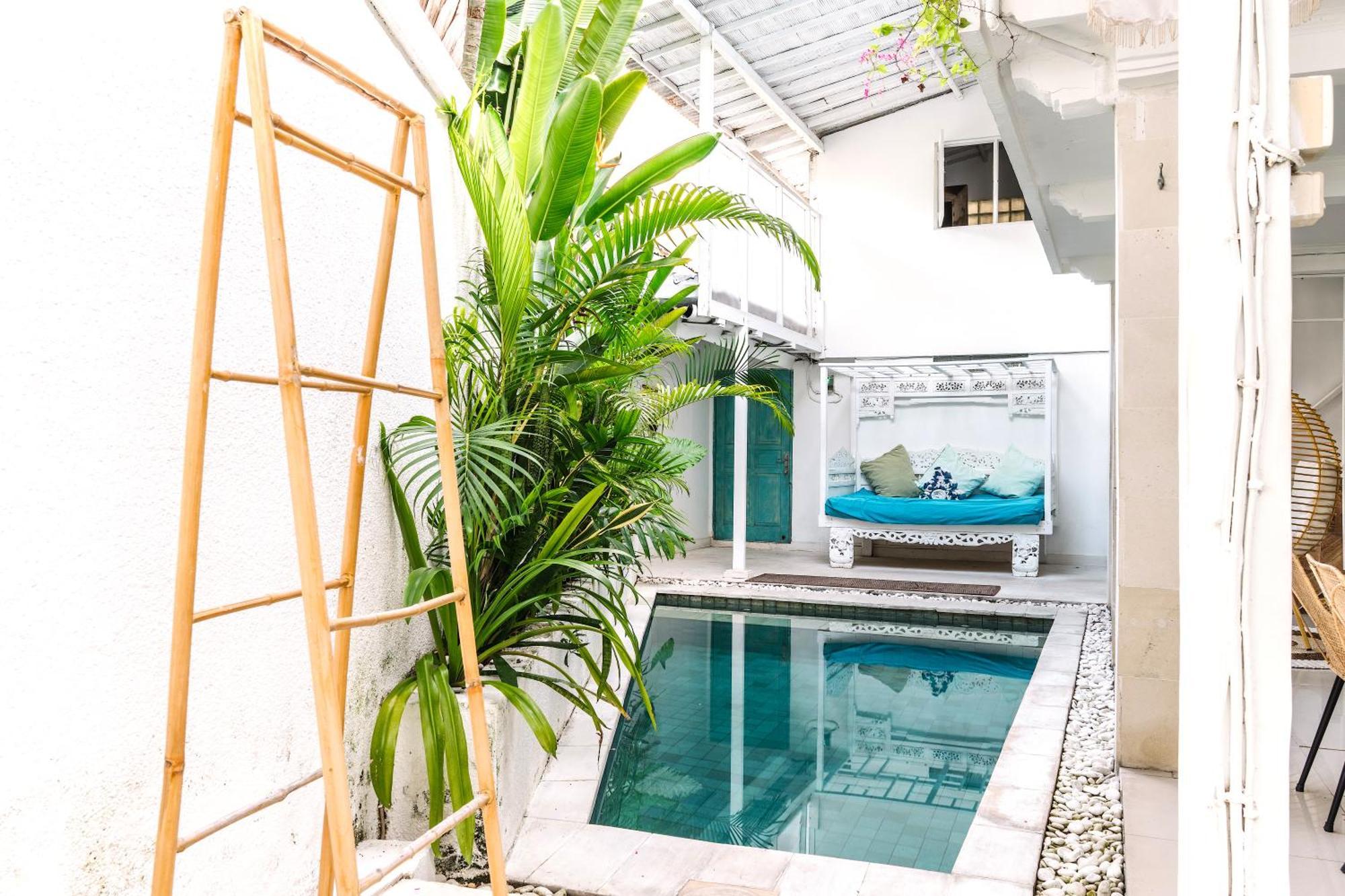 Renovated Mara Double Six Villa